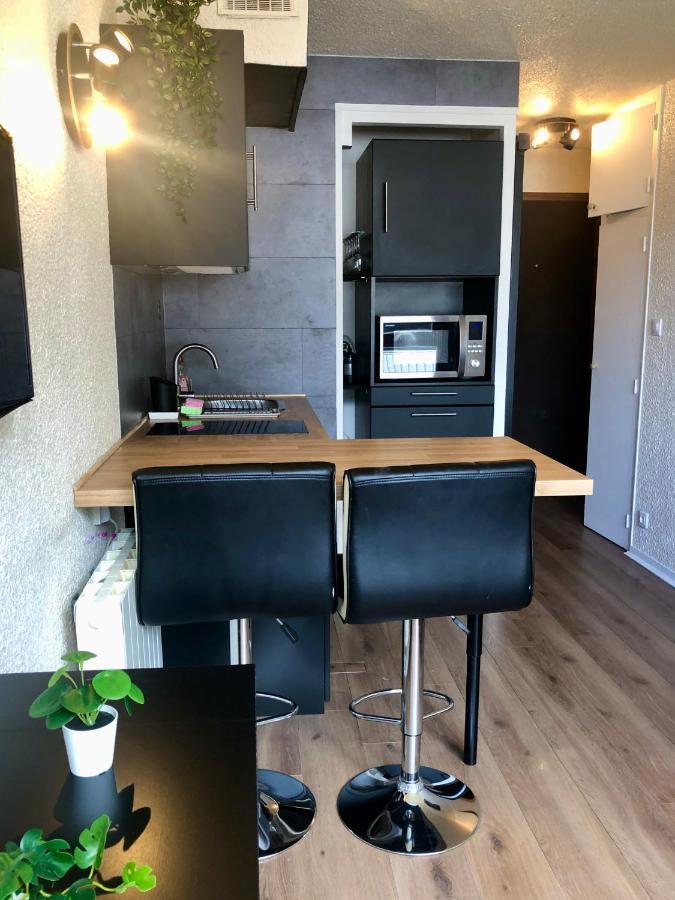 Studio Lumineux Neuf Dans L'Hyper Centre Avec Vue Chamonix Luaran gambar